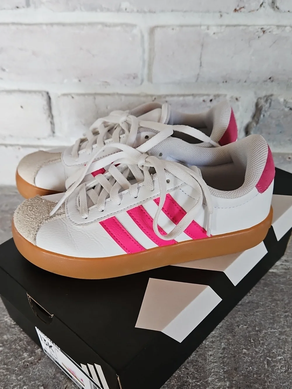Girl's Adidas VL Court 3.0 Size 13 Pink & White